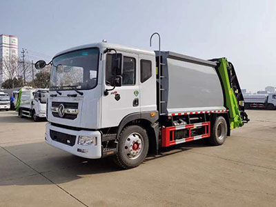 东风D9压缩垃圾车 国六