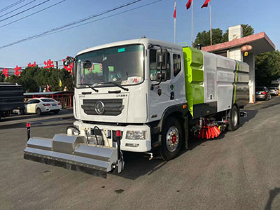 国六东风多利卡D9洗扫车