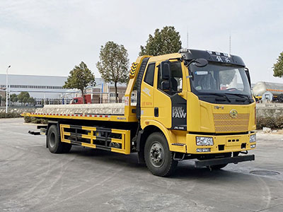 国六解放J6平板一拖二清障车