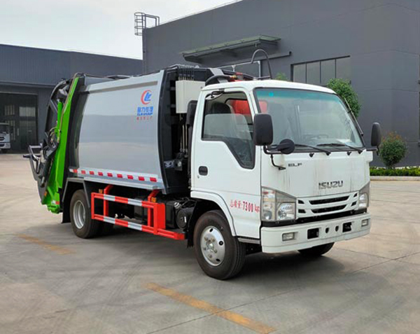 五十铃压缩式垃圾车