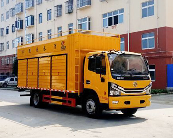 污水处理车(东风多利卡)