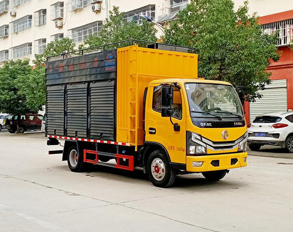 新款污水处理车(东风小多利卡)