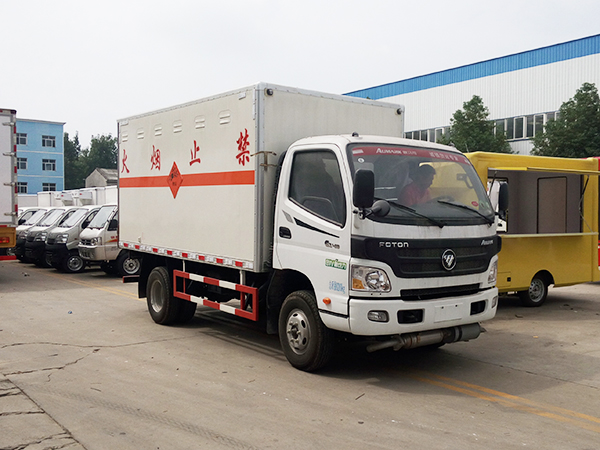 福田欧马可4.15米防爆车